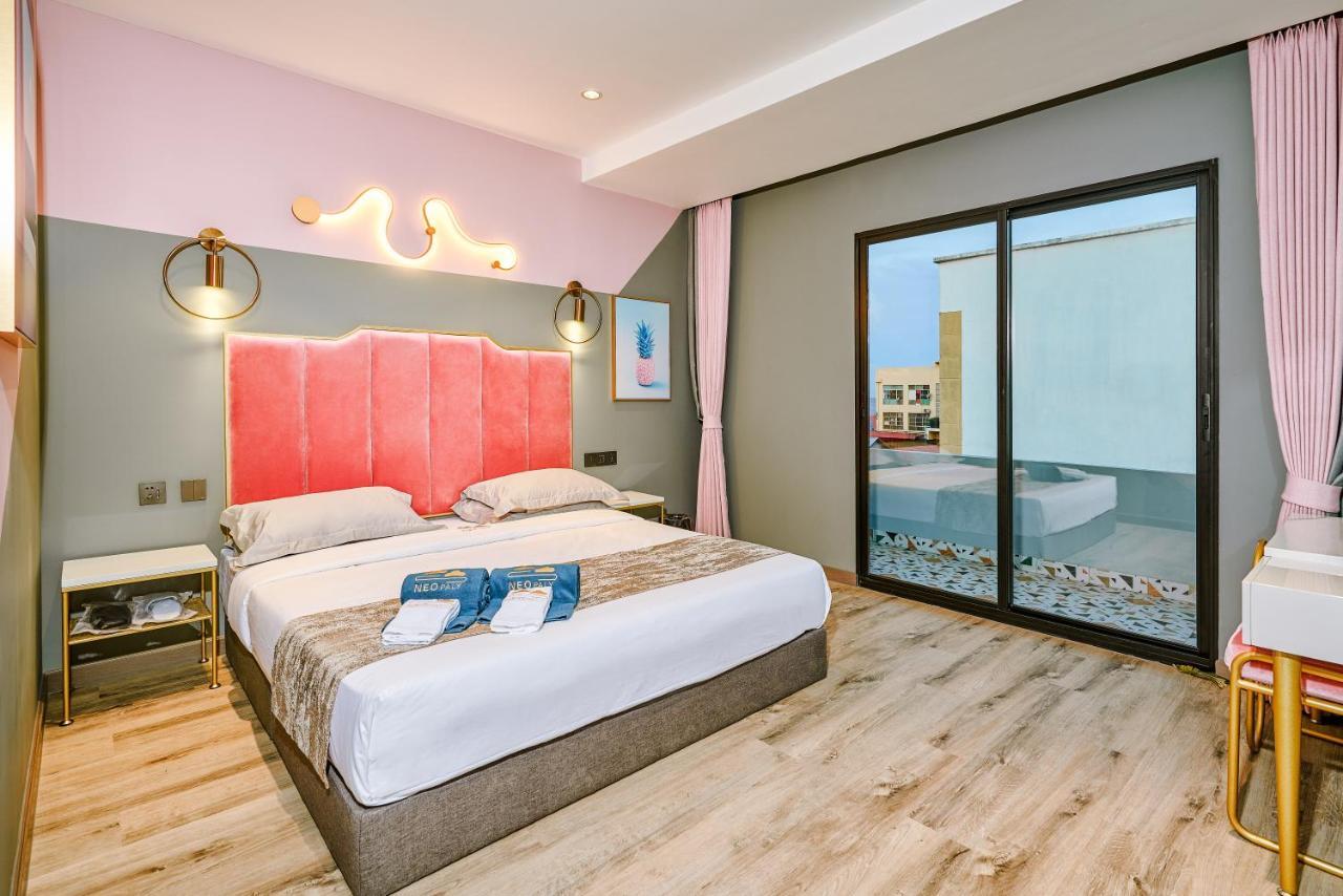 Neo Paly Hotel Semporna Kültér fotó